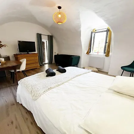 Le Petit Refuge Apartman *
